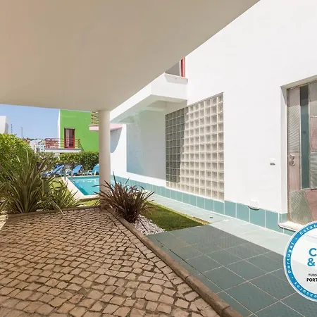 Marina De 8 Villa Albufeira