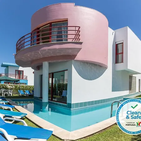 Villa Marina De 8 *