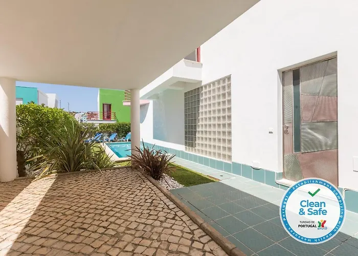 Marina De 8 Willa Albufeira