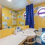 Vila Marina De 8